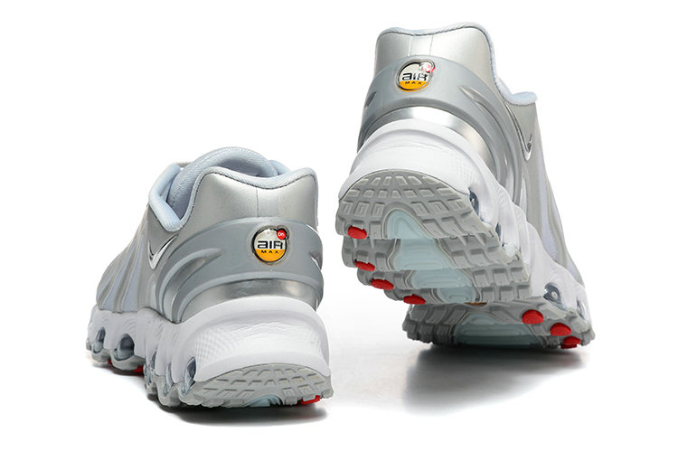 Nike DN8