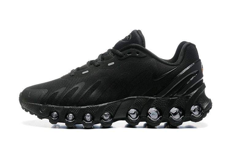 Nike DN8