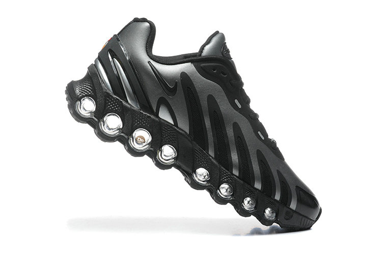 Nike DN8