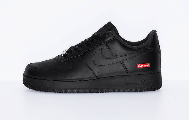 Nike Air Force One X Suprême