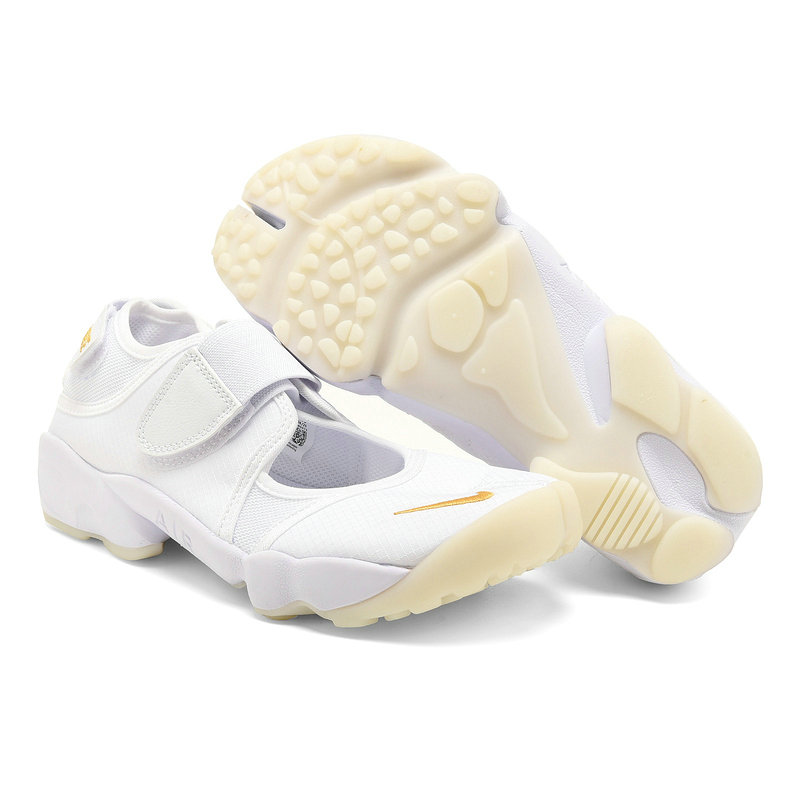 Nike AIR RIFT