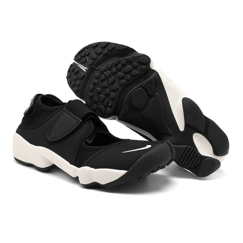 Nike AIR RIFT
