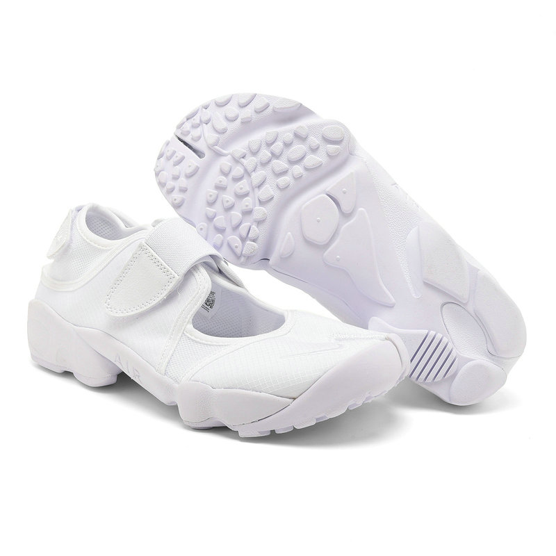 Nike AIR RIFT