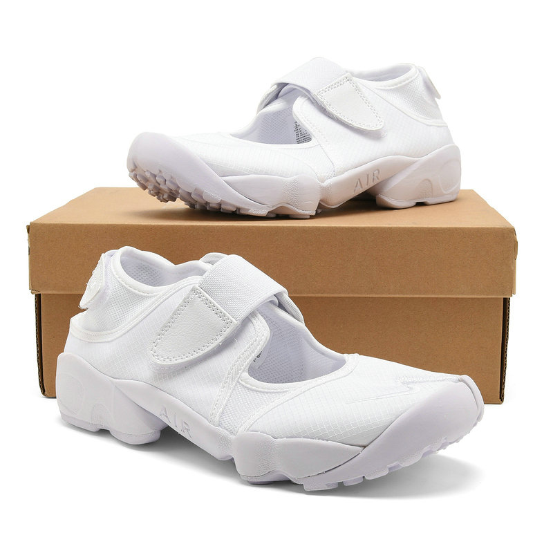 Nike AIR RIFT
