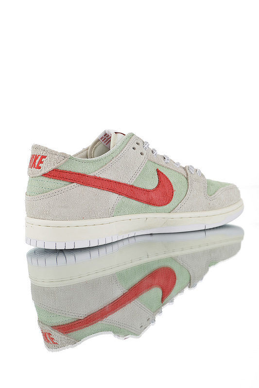 Nike Dunk SB