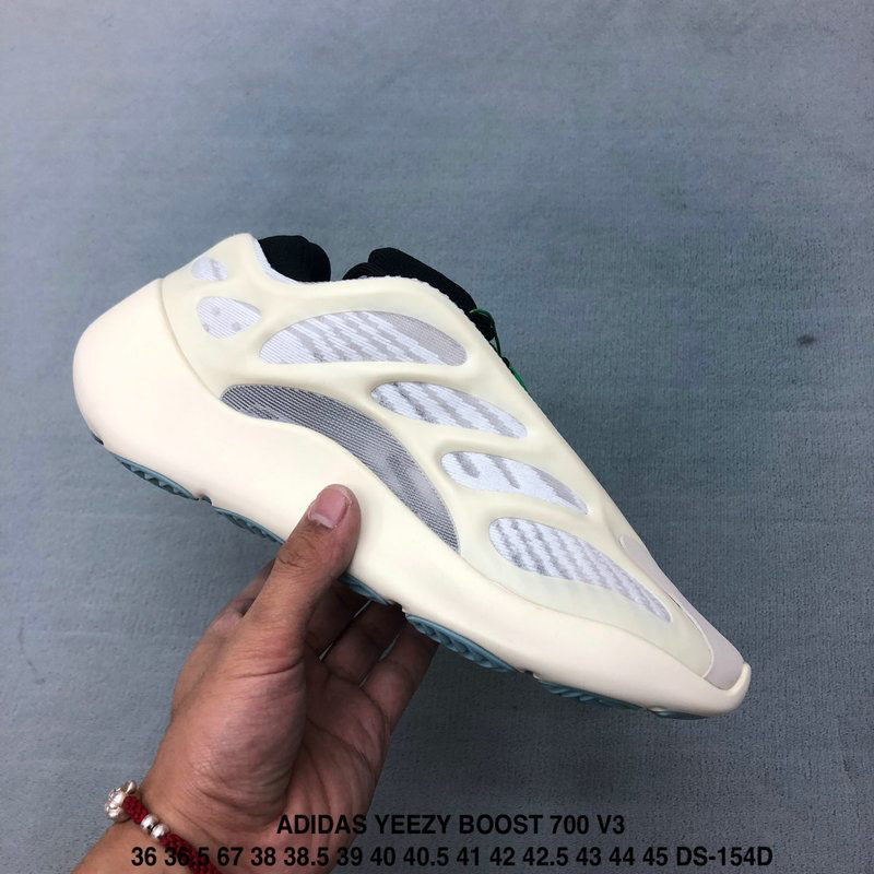 Adidas Yeezy Boost 700 V3