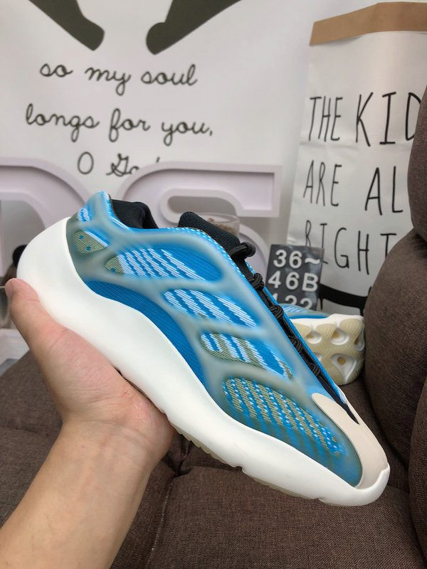 Adidas Yeezy Boost 700 V3