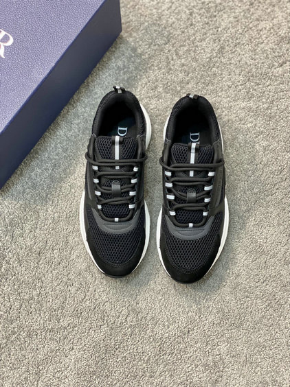 Dior B22