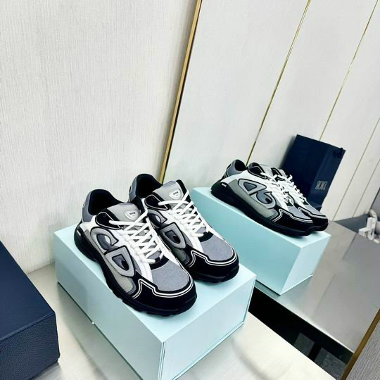 Dior B30