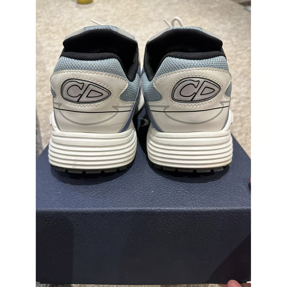 Dior B30