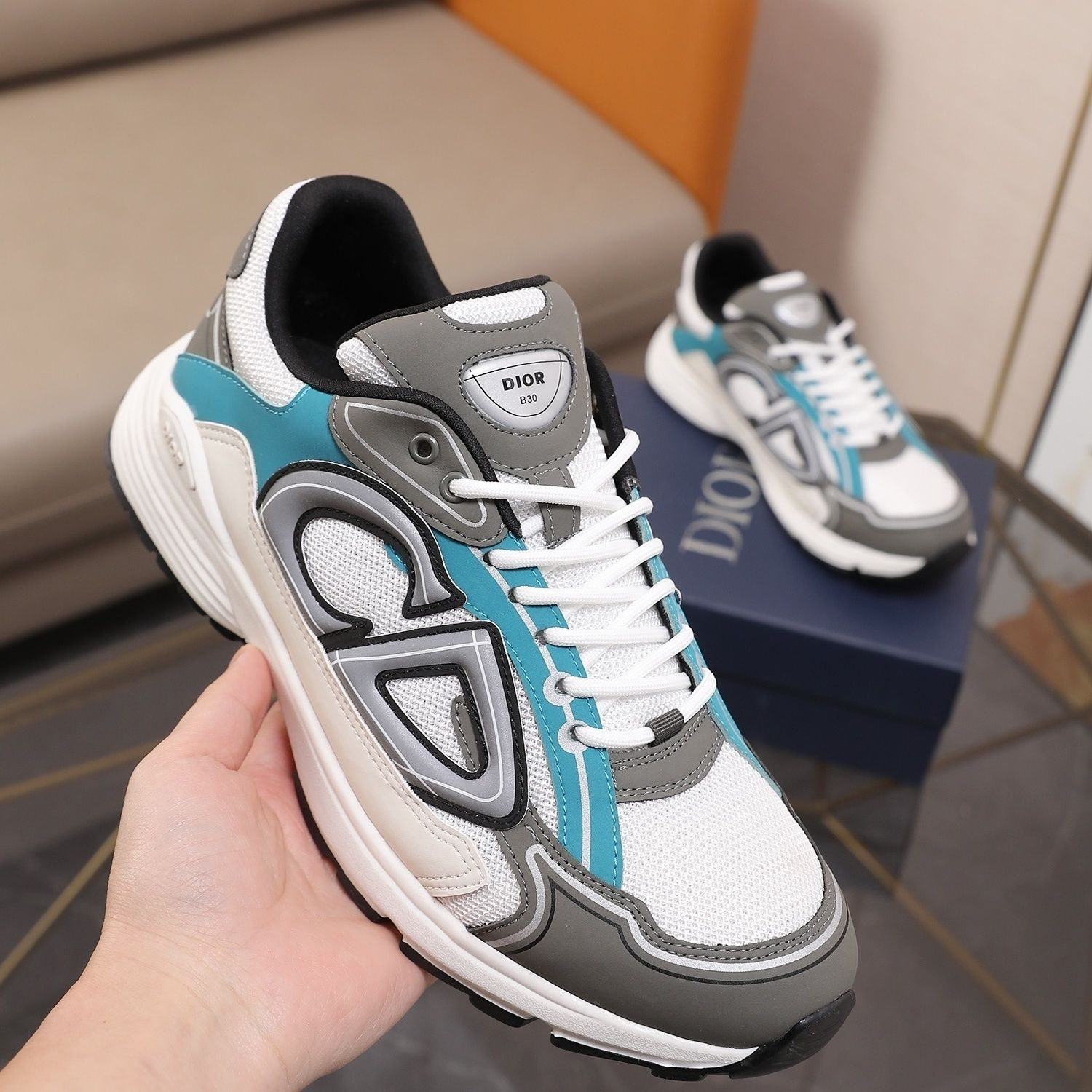 Dior B30